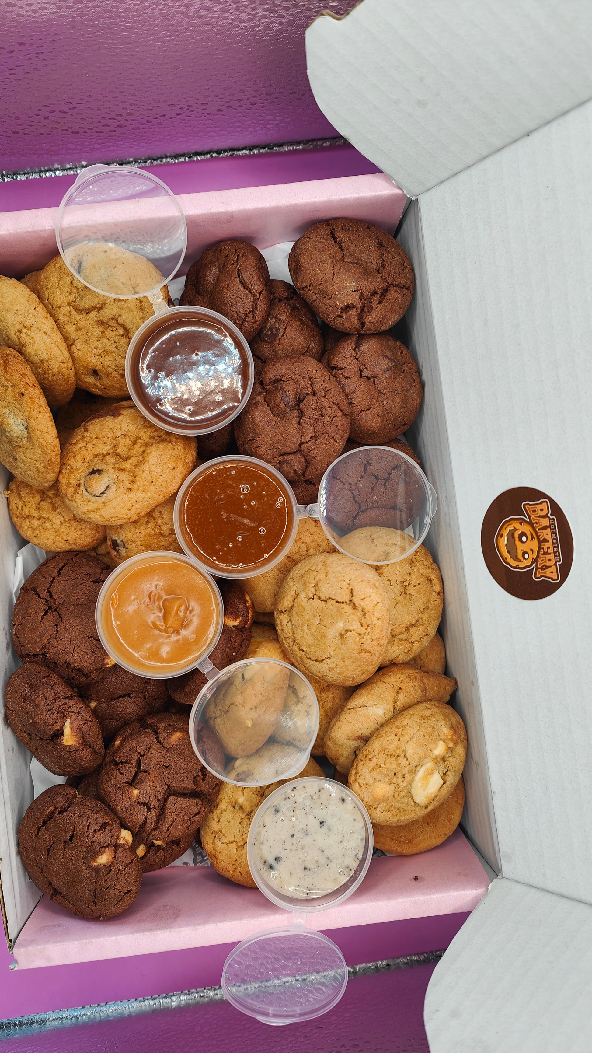 Best Seller Sharebox - 40 Cookie Dipping Dunking Box with 3 Dips- Snack Biscuit Dessert