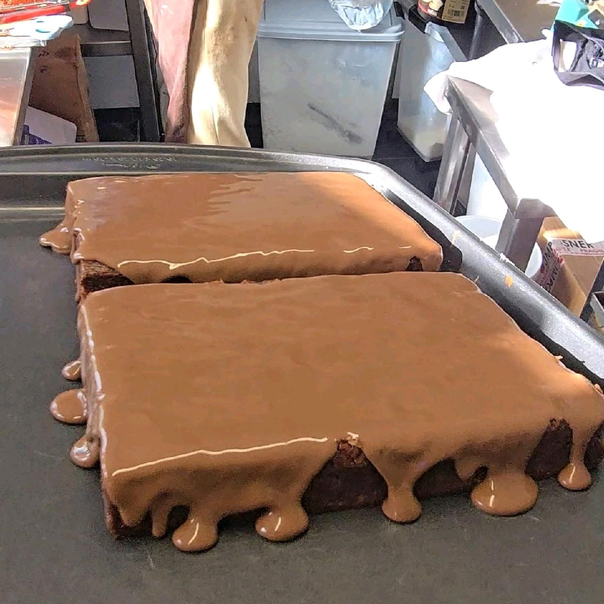 XL Chocolate Brownie Slab - Rich and Fudgy Flavour - Milk Chocolate, Snack