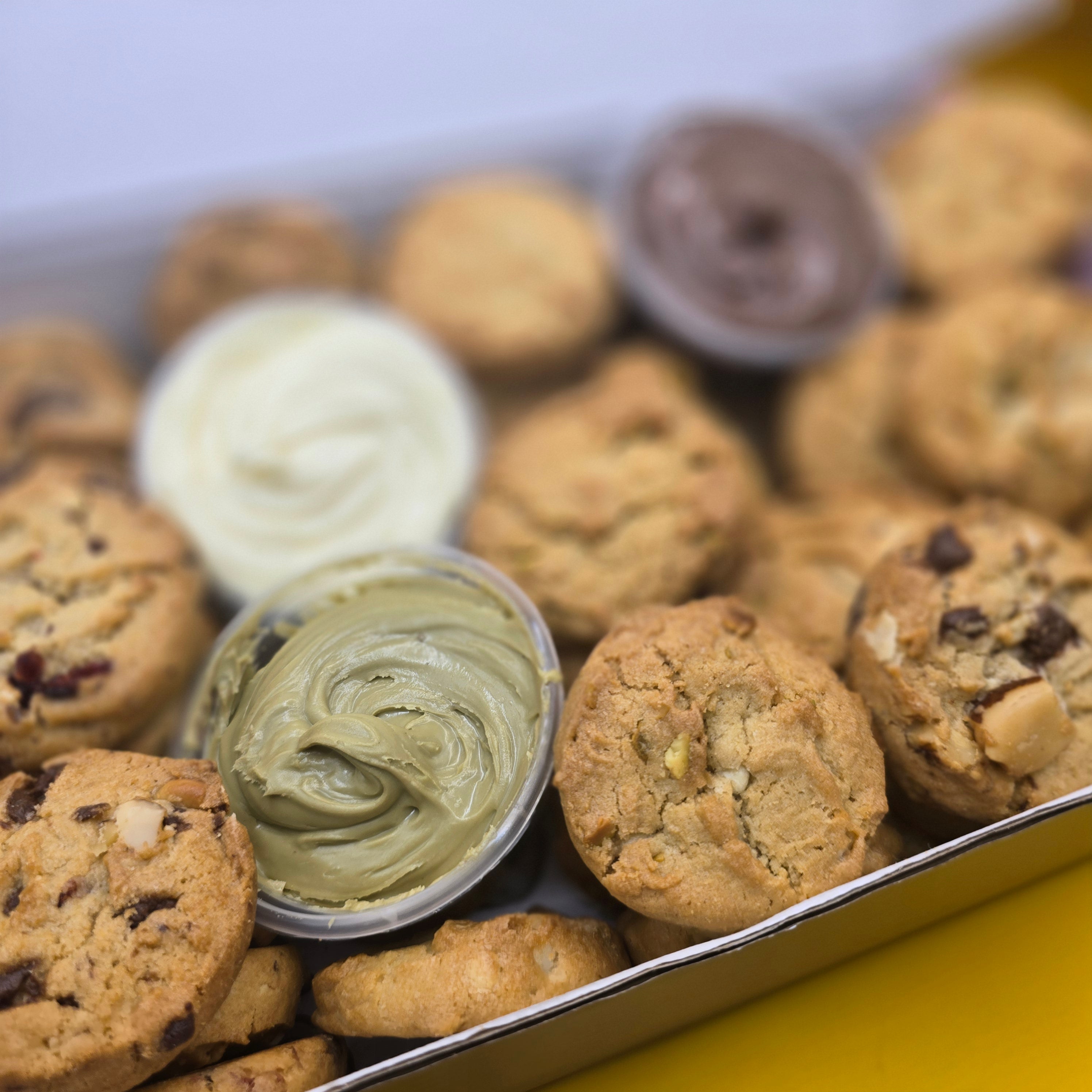 Fruit & Nut Cookie Sharebox
