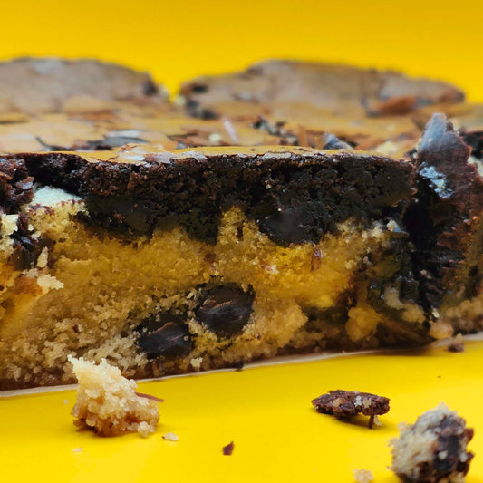 Brookie Tray Bake (Brownie / Cookie) 8 slices