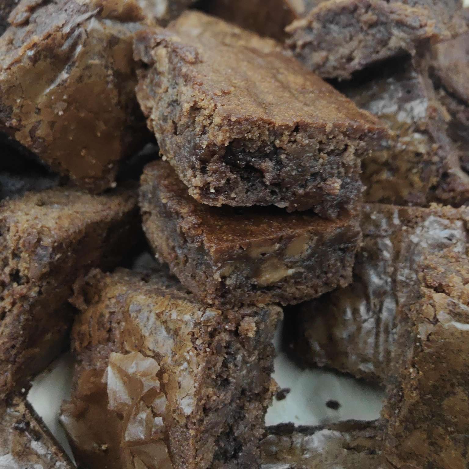 Brownie Bliss Bites Sharebox 3 Dips - 45 Cut Brownie Pieces Chocolate Snack