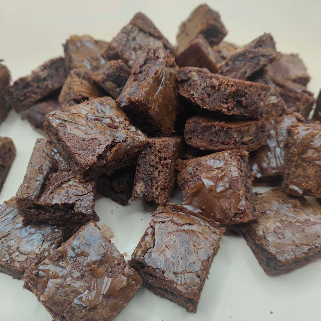 Brownie Bliss Bites Sharebox 3 Dips - 45 Cut Brownie Pieces Chocolate Snack