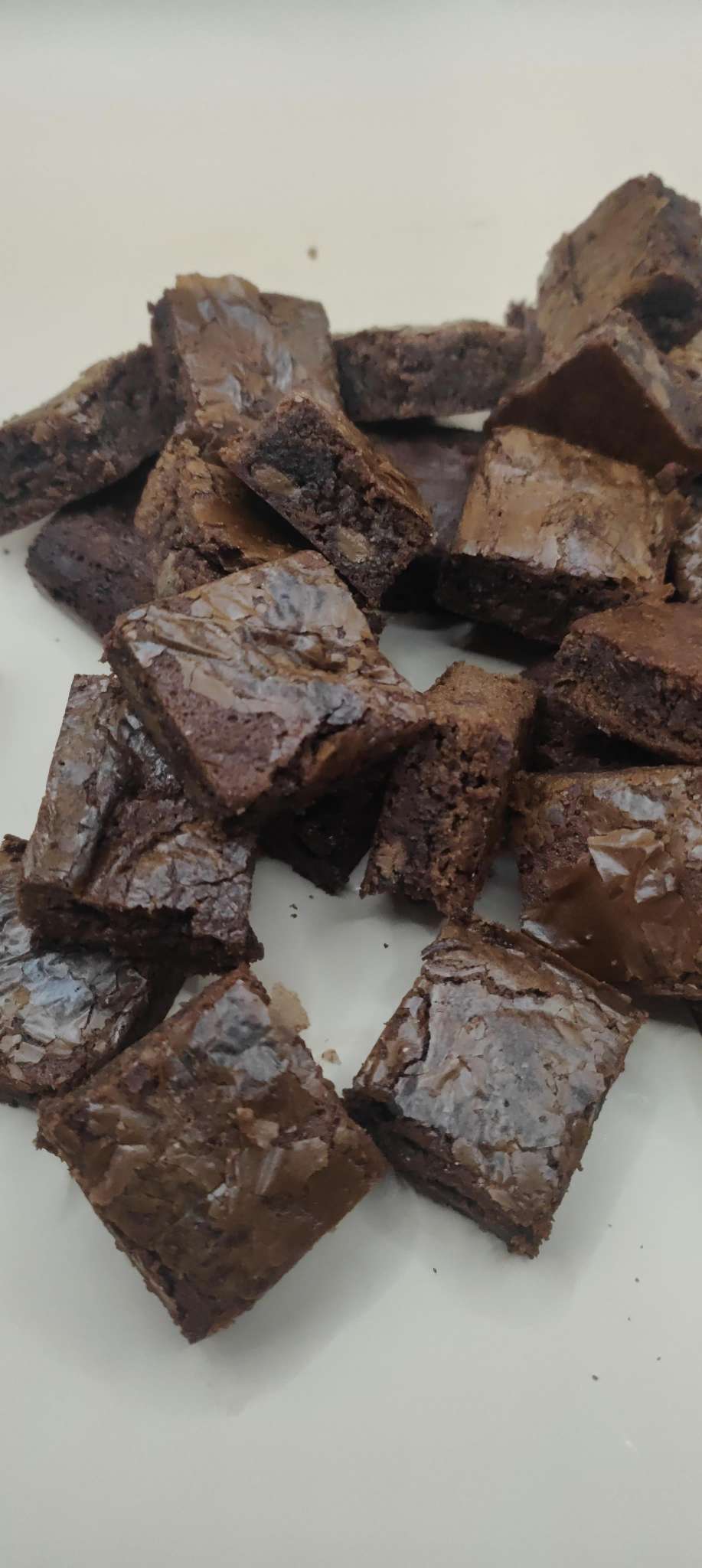 Brownie Bliss Bites Sharebox 3 Dips - 45 Cut Brownie Pieces Chocolate Snack