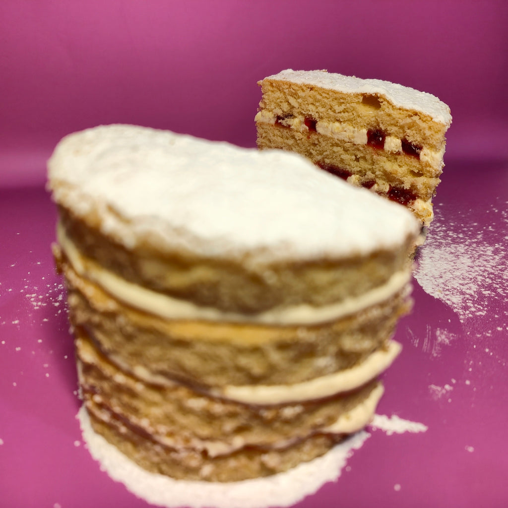 Victoria Sponge Classic Cake